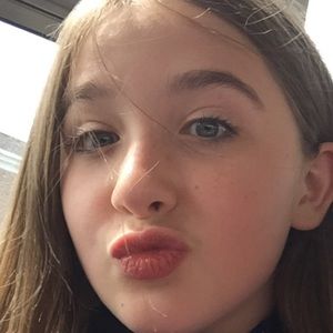 Meet your Posher, Isabella